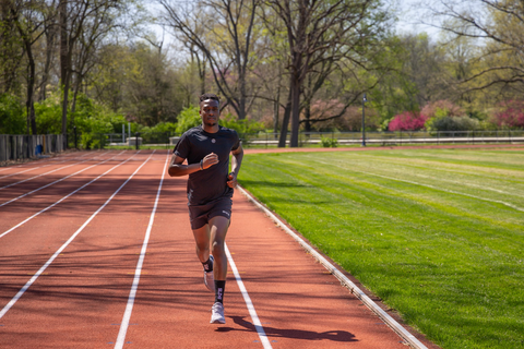 Exploring the Link Between Compression Wear and Improved Oxygen Delivery: Enhancing Running Economy