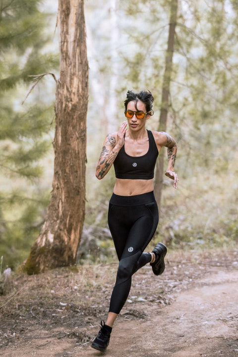 SKINS SERIES-3 WOMEN'S ACTIVE BRA CYAN
