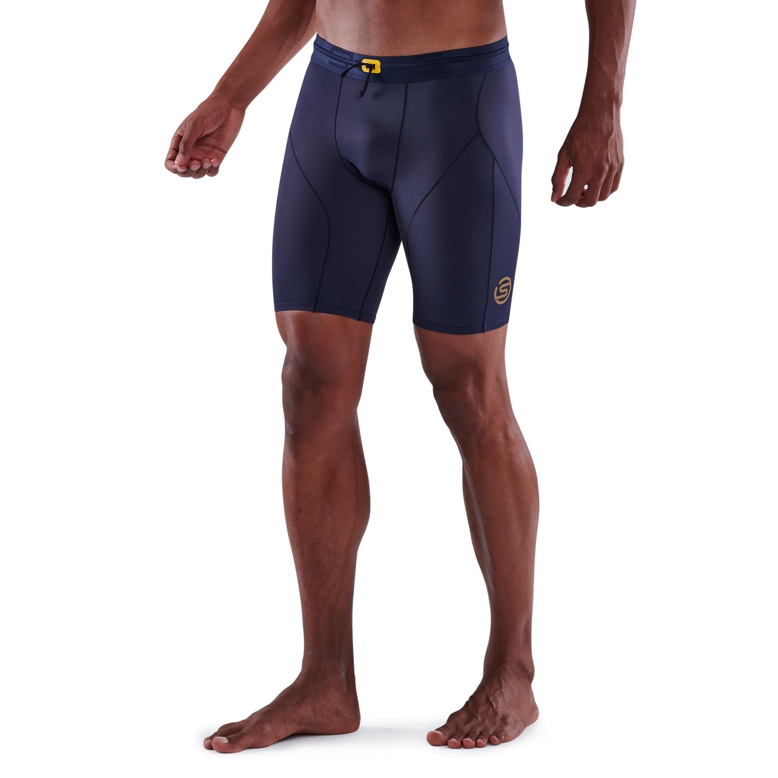 【値下げ中】SKINS 5 SERIES M メンズパワーショーツ ブラック SKINS（スキンズ）SERIES-5 メンズ パワーショーツ ブラック(44