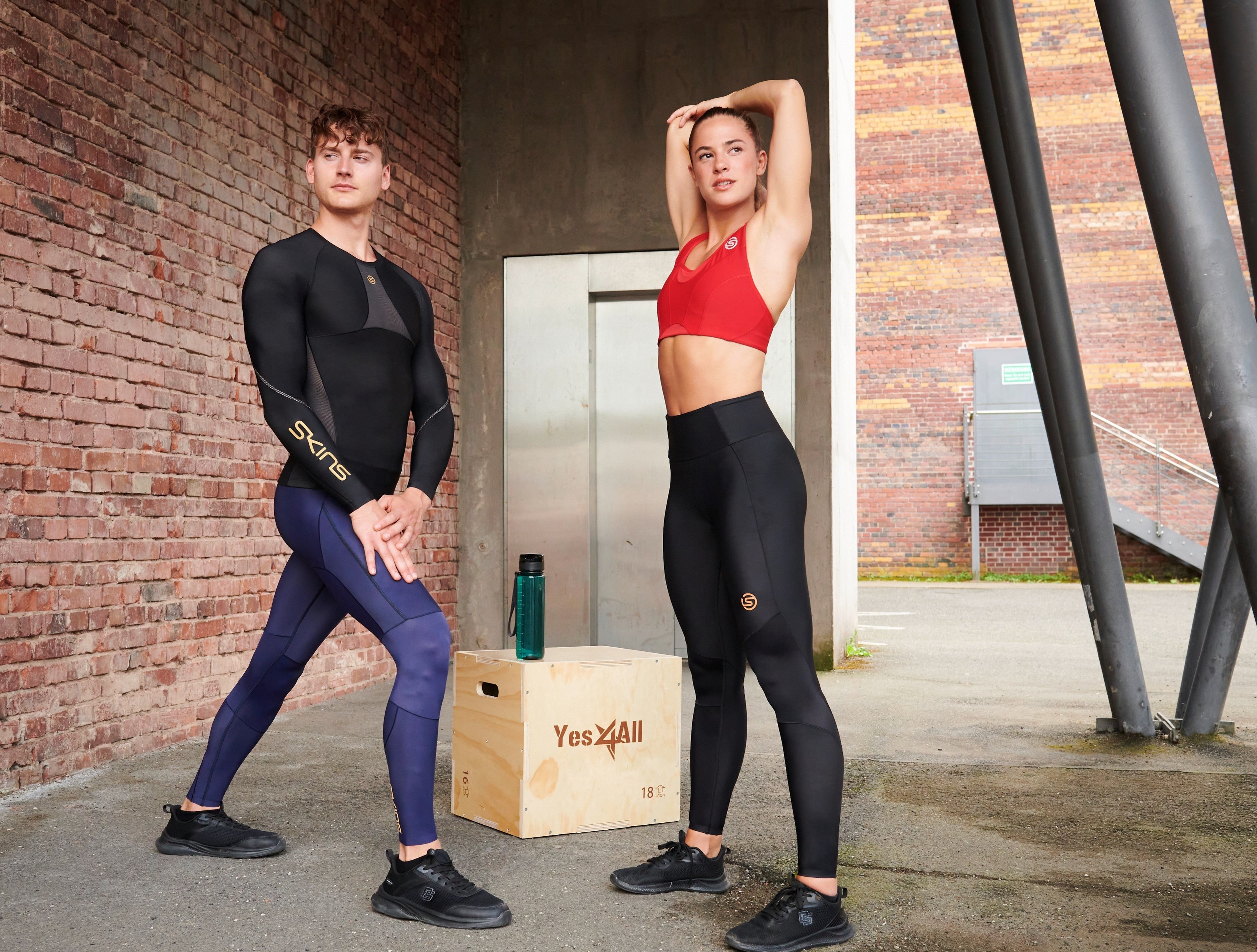 SKINS SERIES-5 WOMEN'S SKYSCRAPER BLACK – SKINS Compression US